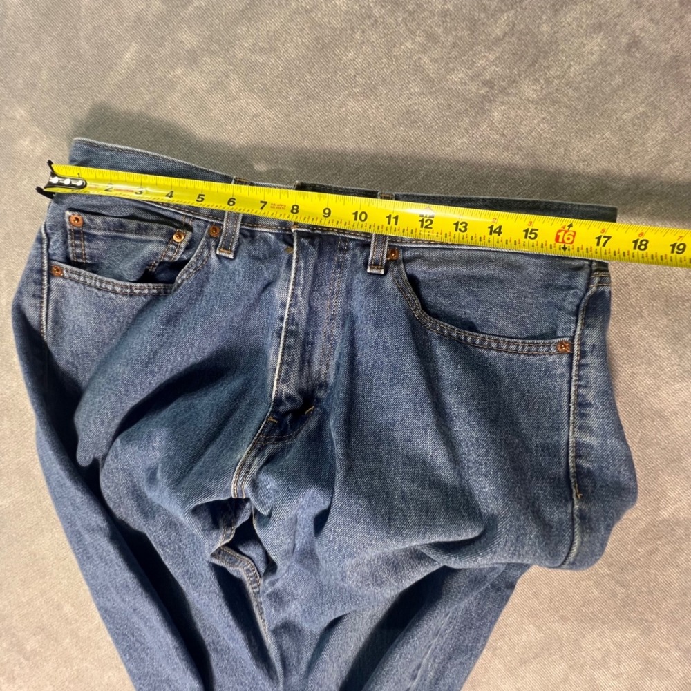 Levis 505 Regular Fit Straight Leg Jeans Mens 34x34 Medium Wash Blue Denim - Picture 4 of 7